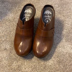 Dansko leather clog / mule